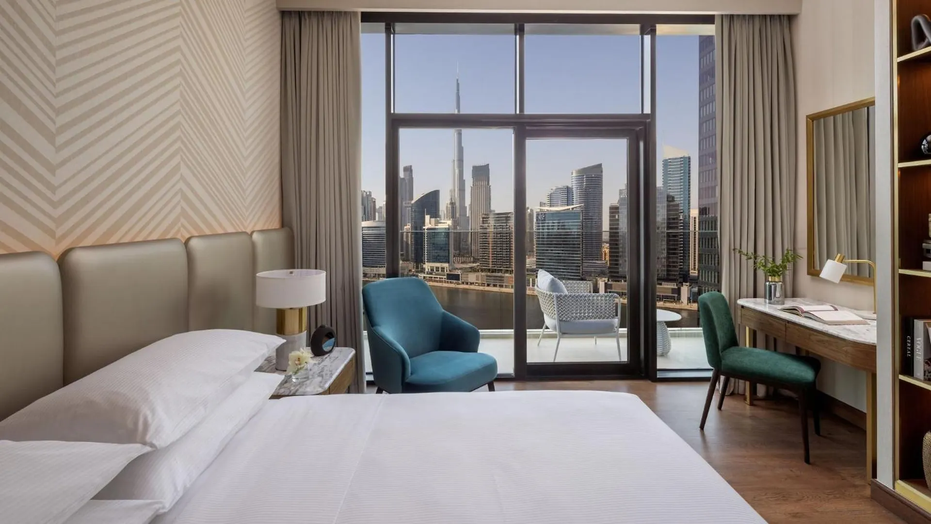 Intercontinental Residences Dubai Business Bay By Ihg