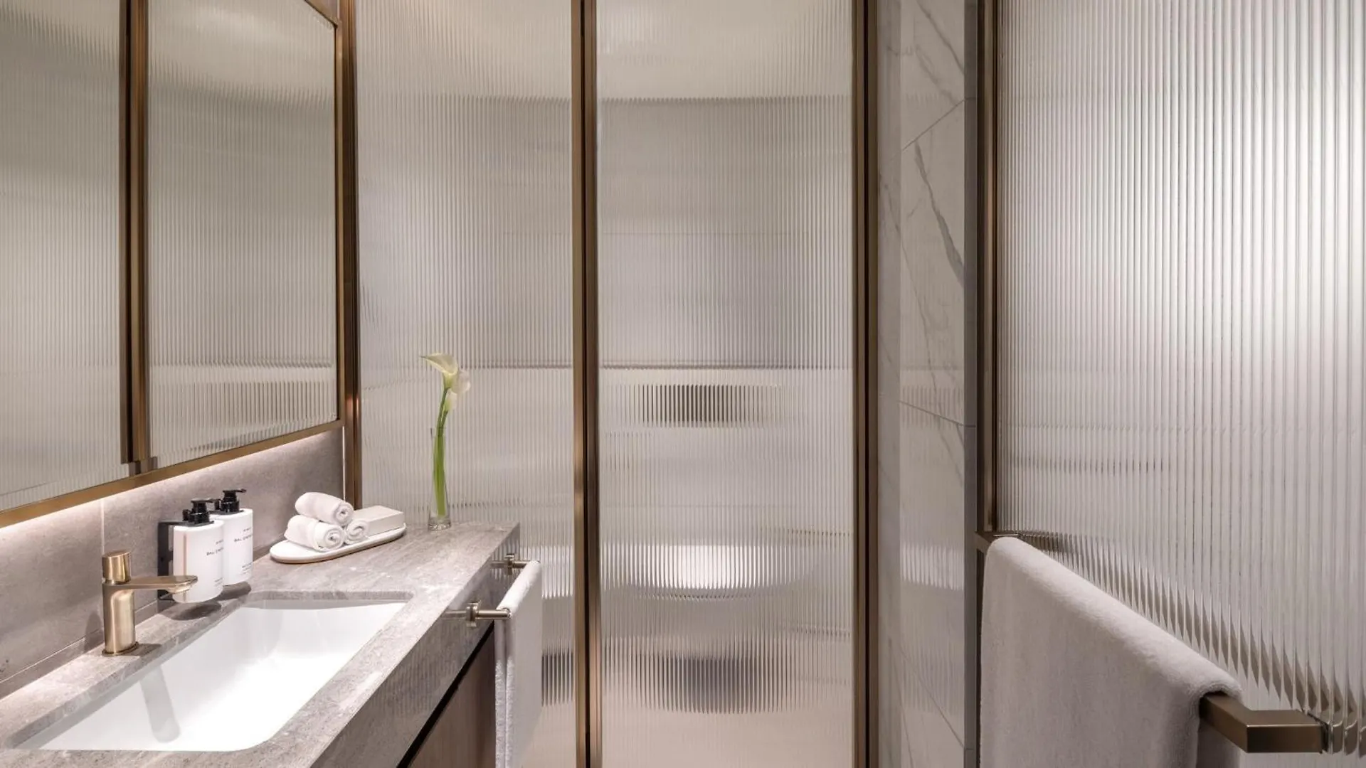 ***** Hotel Intercontinental Residences Dubai Business Bay By Ihg United Arab Emirates